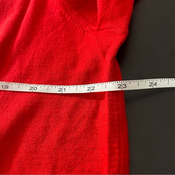 GAP Sweater Men's V-Neck Red Holiday Size XL NWT - Picture 5 of 6